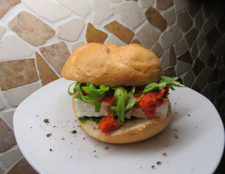 Mediterraner Snackburger Mediterraner Snackburger