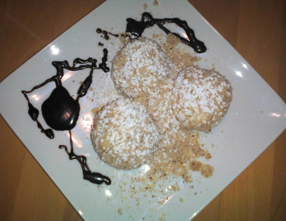 Topfenknödel Topfenknödel