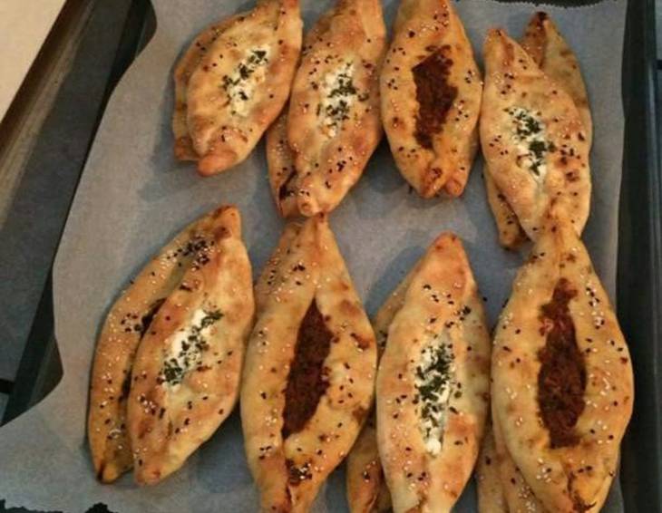 Hefetascherl mit Spinat Hefetascherl mit Spinat