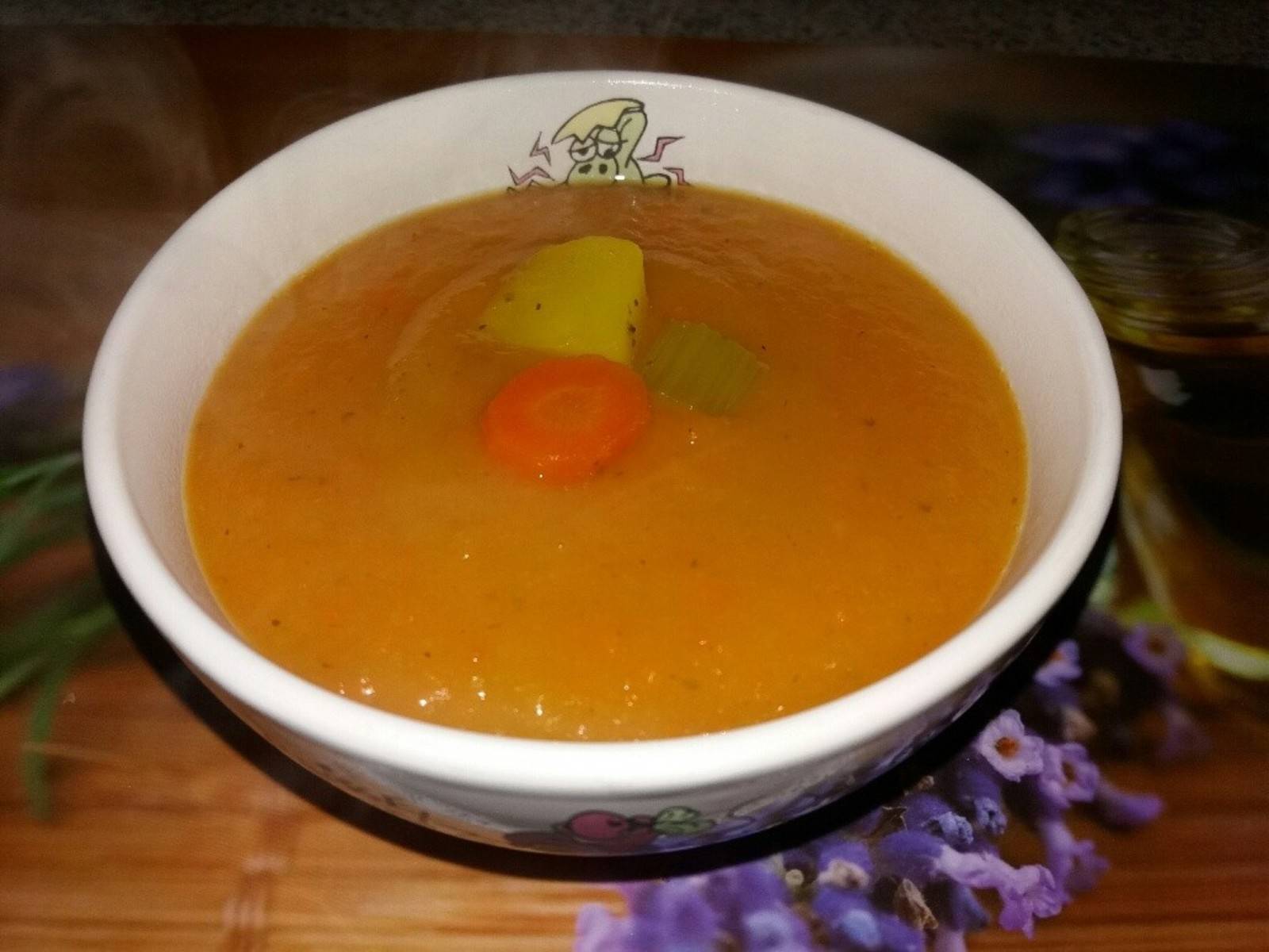 Karotten-Erdäpfelsuppe