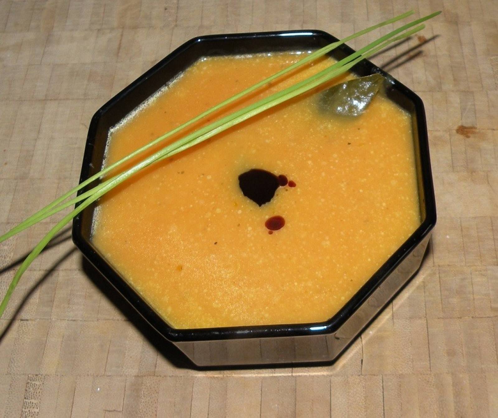 Kürbis-Zitronengrassuppe