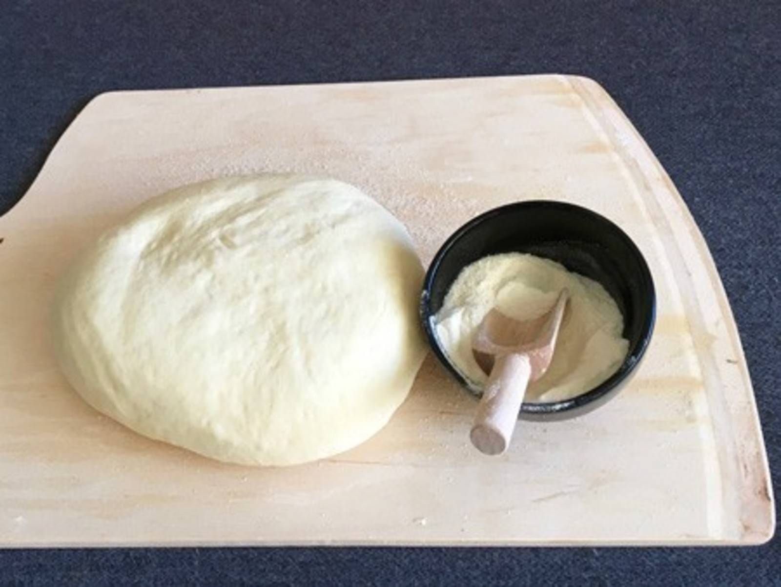 Pizzateig Grundrezept - ichkoche.ch Pizzateig Grundrezept - ichkoche.ch