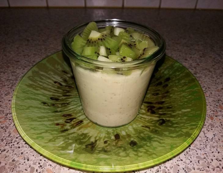 Quinoa-Dessert mit Kiwi