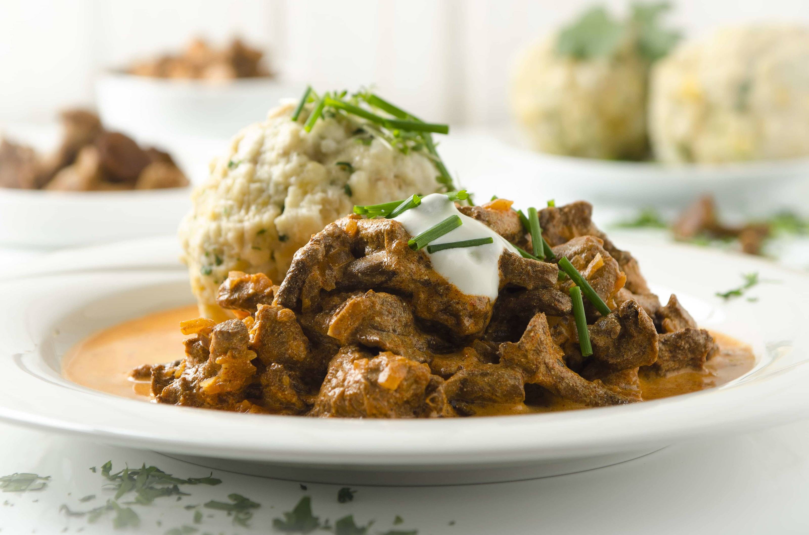 Eierschwammerlgulasch