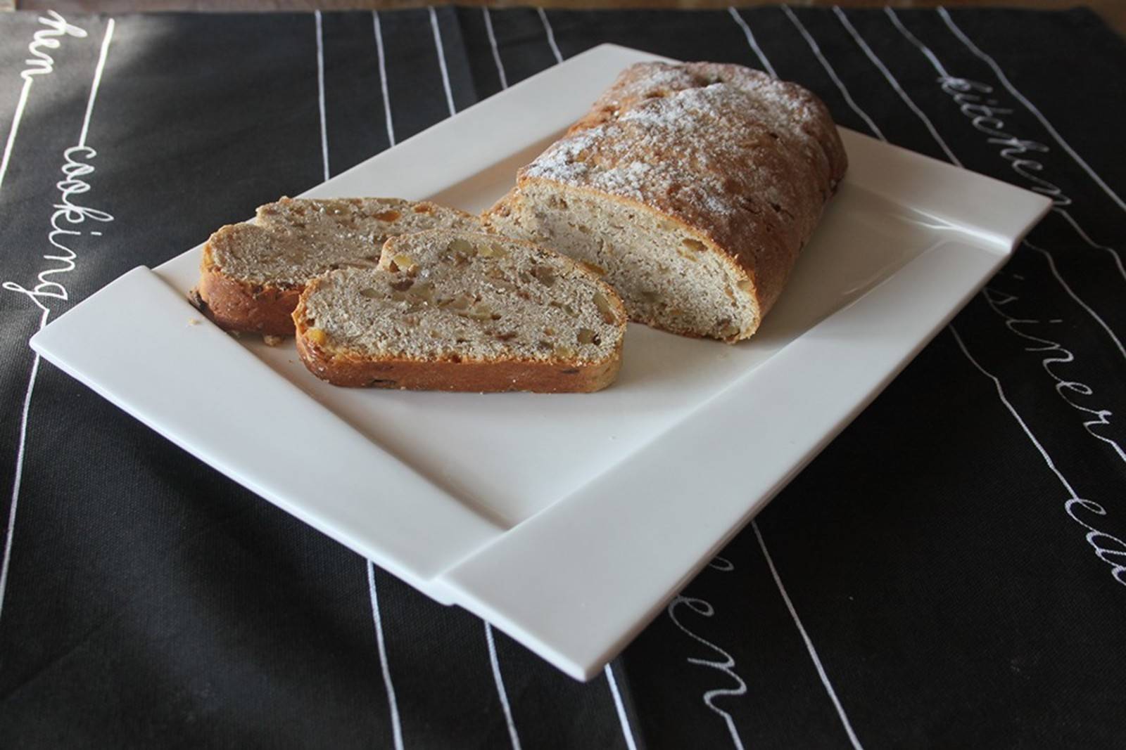 Topfenstollen