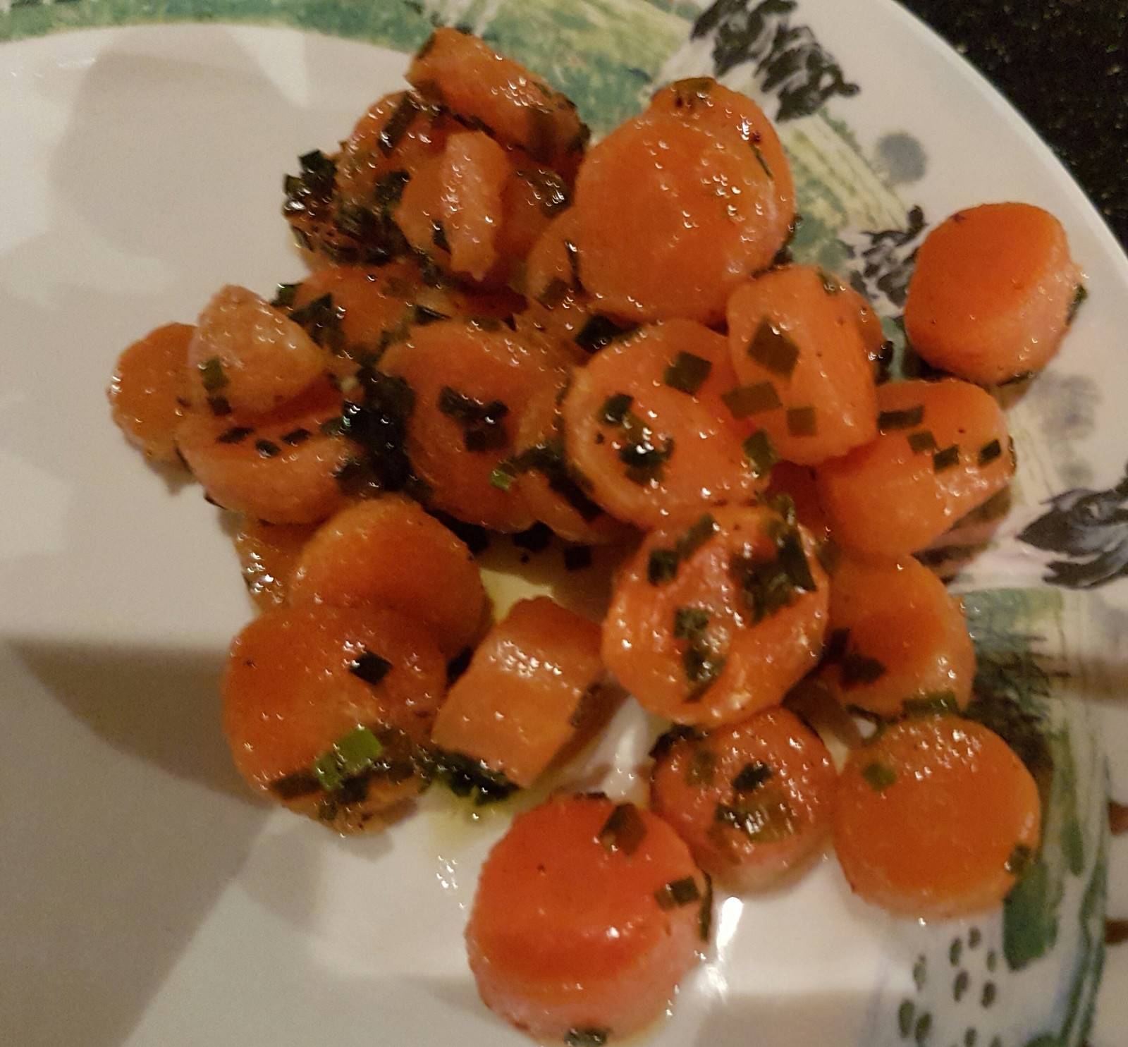 Glasierte Karotten Rezept - ichkoche.de