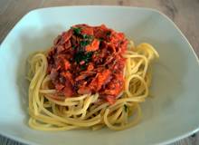 Thunfisch-Tomaten Spaghetti Thunfisch-Tomaten Spaghetti