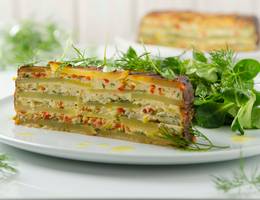 Erdäpfelgratin mit Bärlauch aus der Heißluftfritteuse Erdäpfelgratin mit Bärlauch aus der Heißluftfritteuse