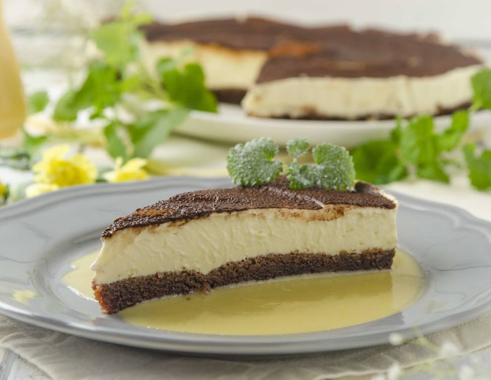 Eierlikör-Frischkäse-Torte Eierlikör-Frischkäse-Torte