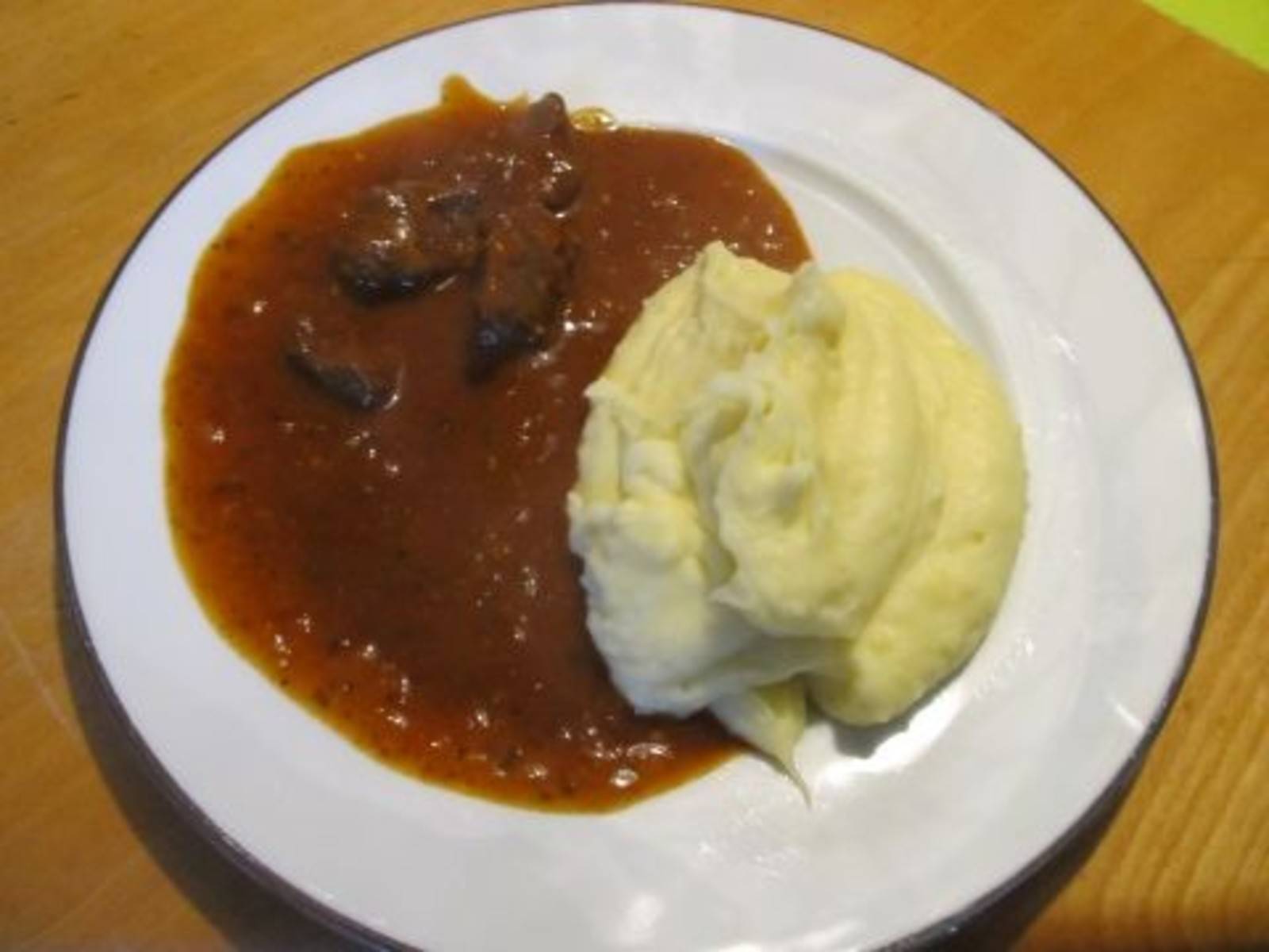 Ungarisches Gulyas Rezept ichkoche.ch