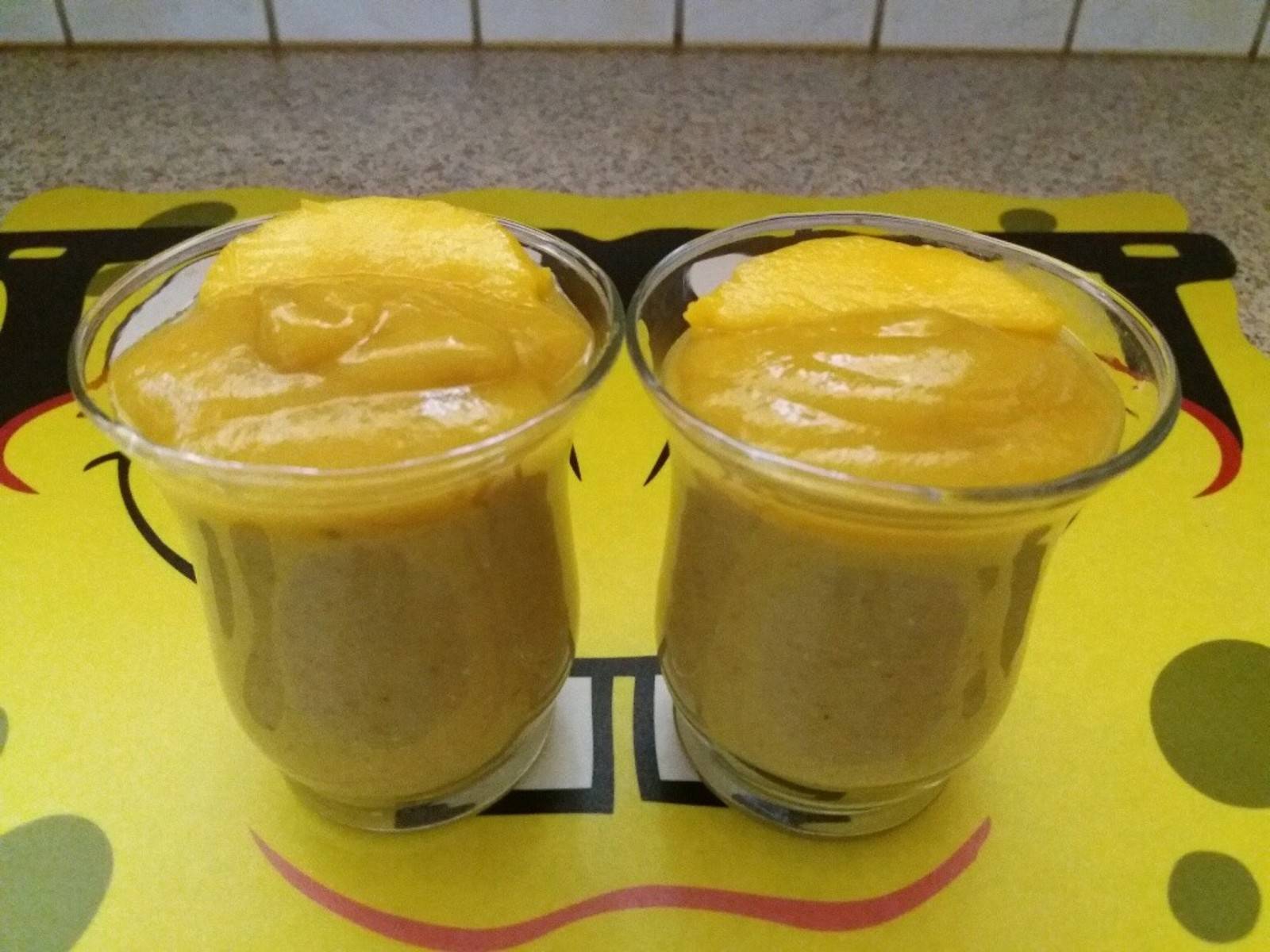 Würziges Grießdessert mit Mangomus Rezept - ichkoche.ch Würziges Grießdessert mit Mangomus Rezept - ichkoche.ch