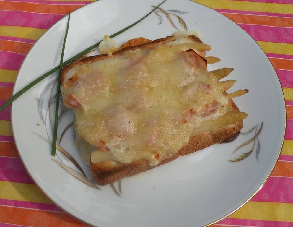 Feiner Spargeltoast Feiner Spargeltoast