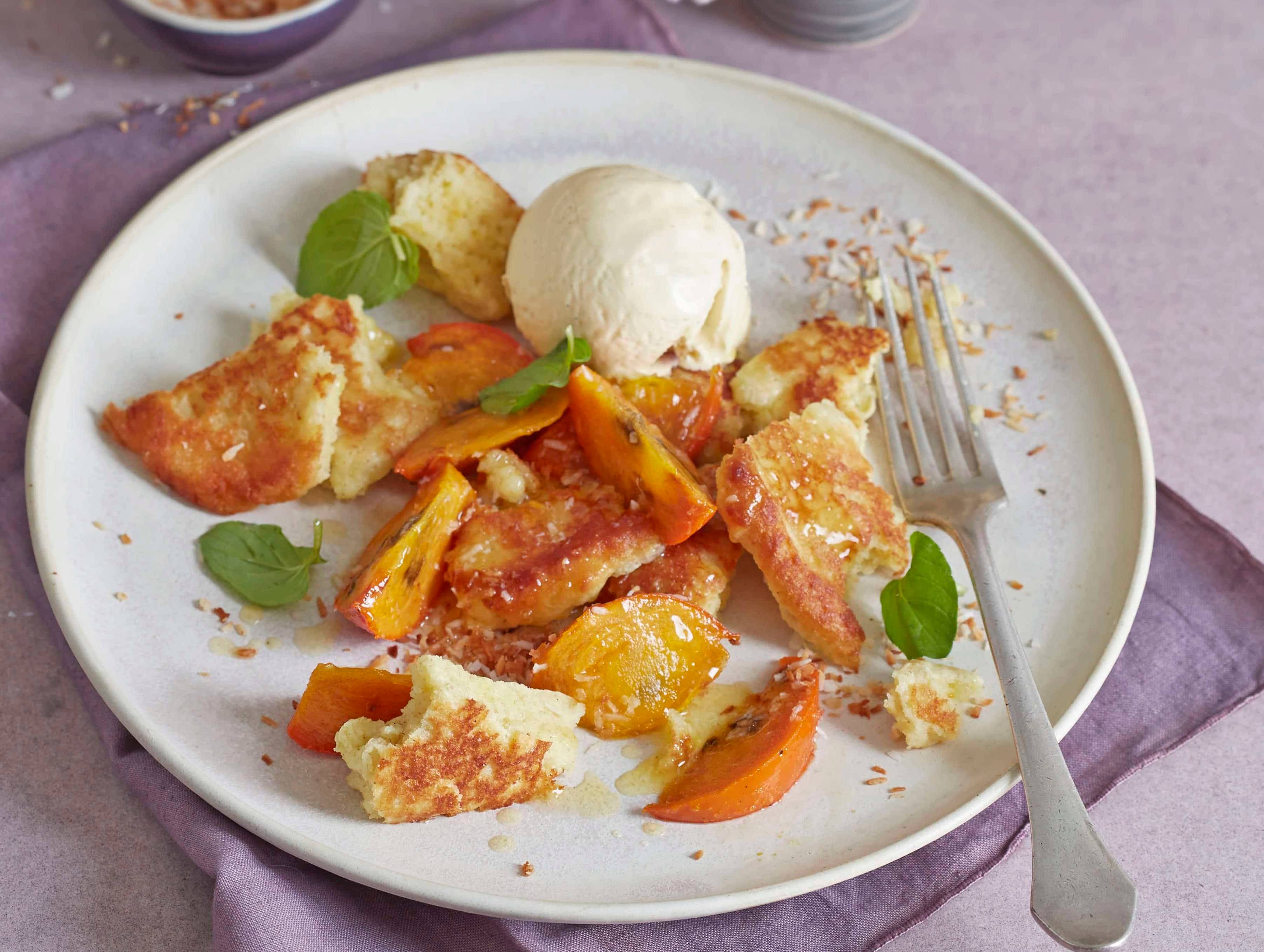 Grießschmarren mit frischen Früchten Rezept