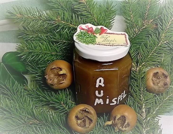 Mispelmarmelade mit Rumtopffrüchten Mispelmarmelade mit Rumtopffrüchten