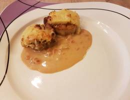 Schweinsmedaillons mit Polentakruste Schweinsmedaillons mit Polentakruste