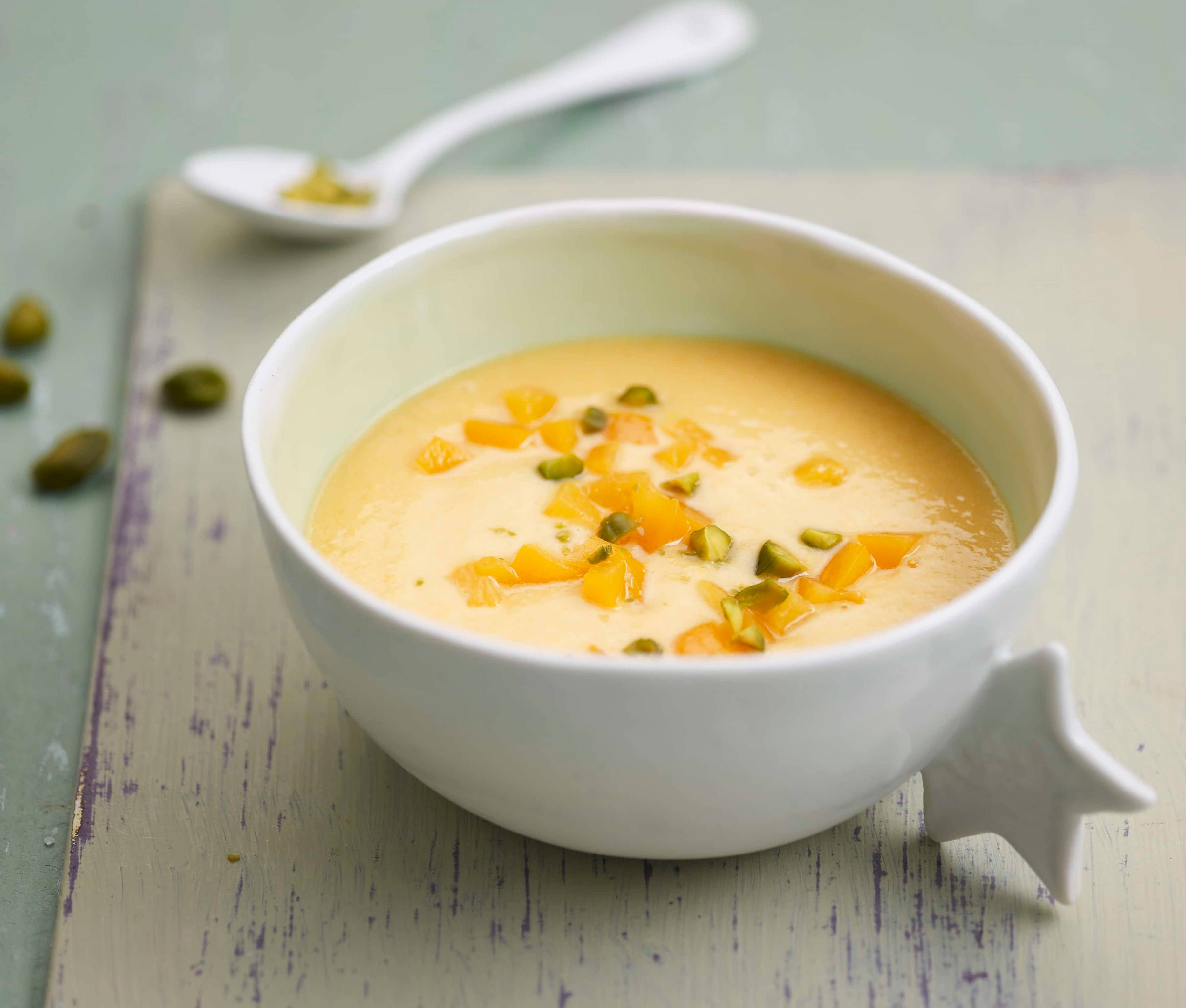 Pfirsich-Buttermilchmousse Rezept