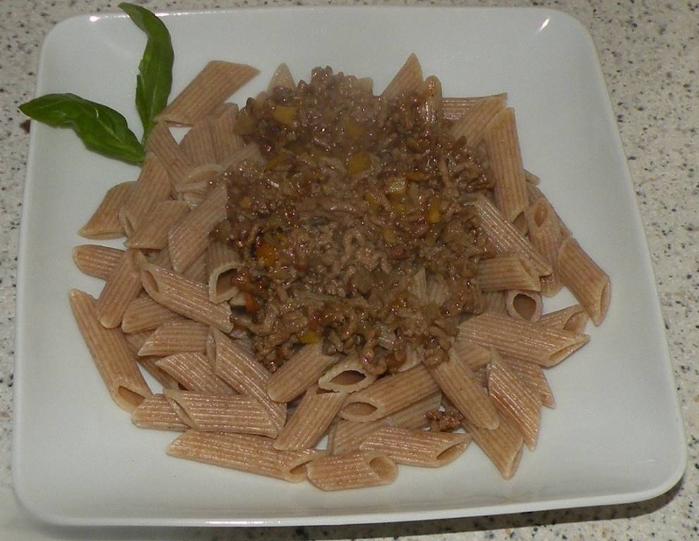 Vollkornpenne mit Haschee Vollkornpenne mit Haschee