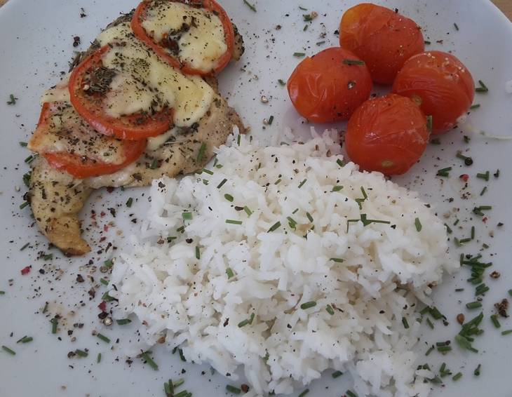 Überbackene Hühnerschnitzel in der Heißluftfritteuse Überbackene Hühnerschnitzel in der Heißluftfritteuse