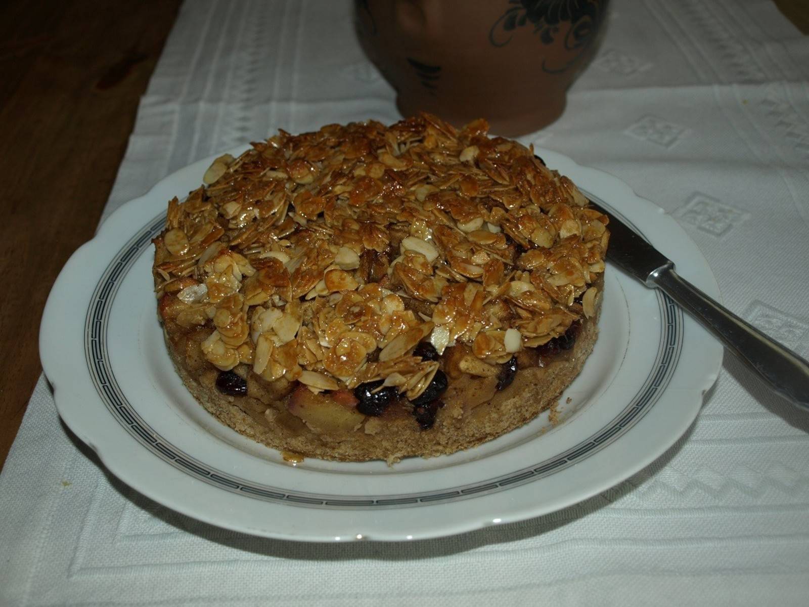 Apfeltorte mit Mandelblättchen Rezept - ichkoche.de