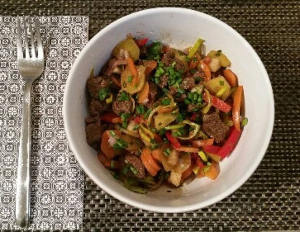 Kunterbunter Rindfleischsalat Kunterbunter Rindfleischsalat