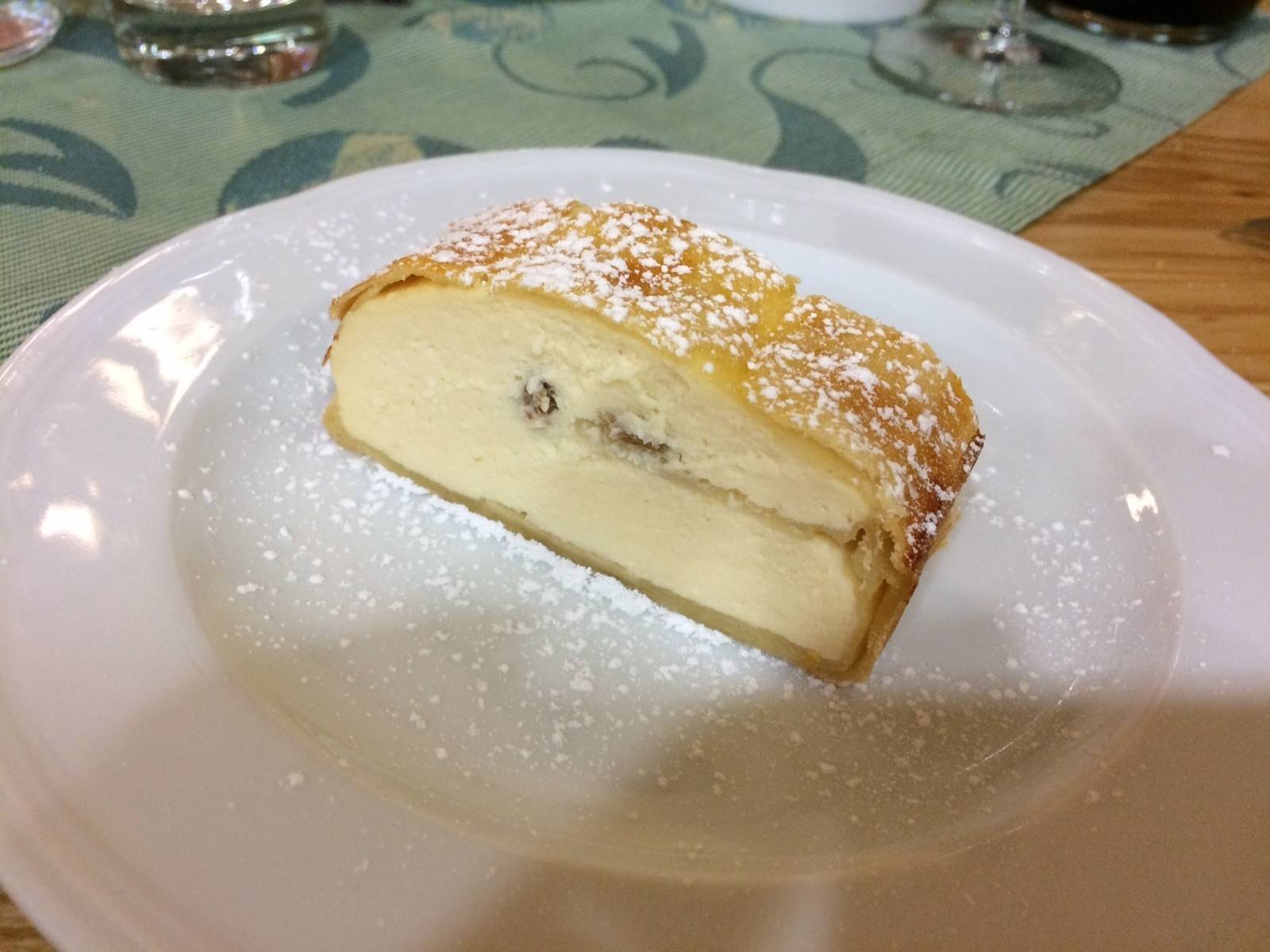 Topfenstrudel