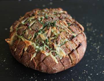 Zupfbrot mit Knoblauch Zupfbrot mit Knoblauch