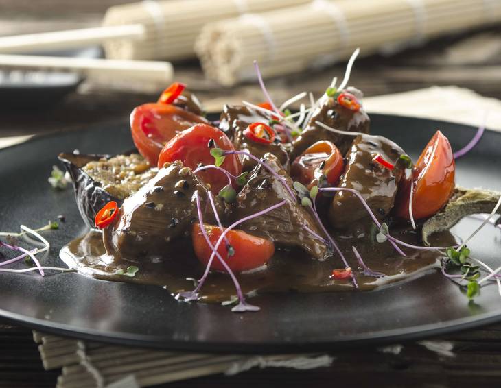 Thai-Chili-Beef mit Melanzani Thai-Chili-Beef mit Melanzani