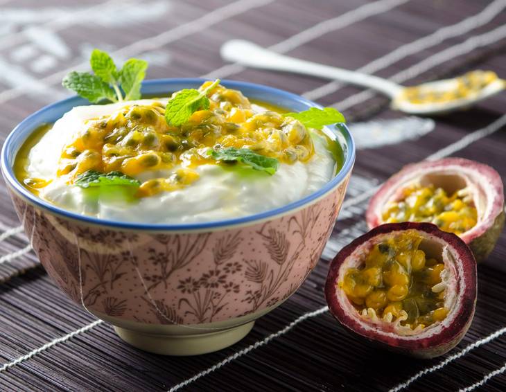 Topfen-Kokoscreme mit Maracuja Topfen-Kokoscreme mit Maracuja