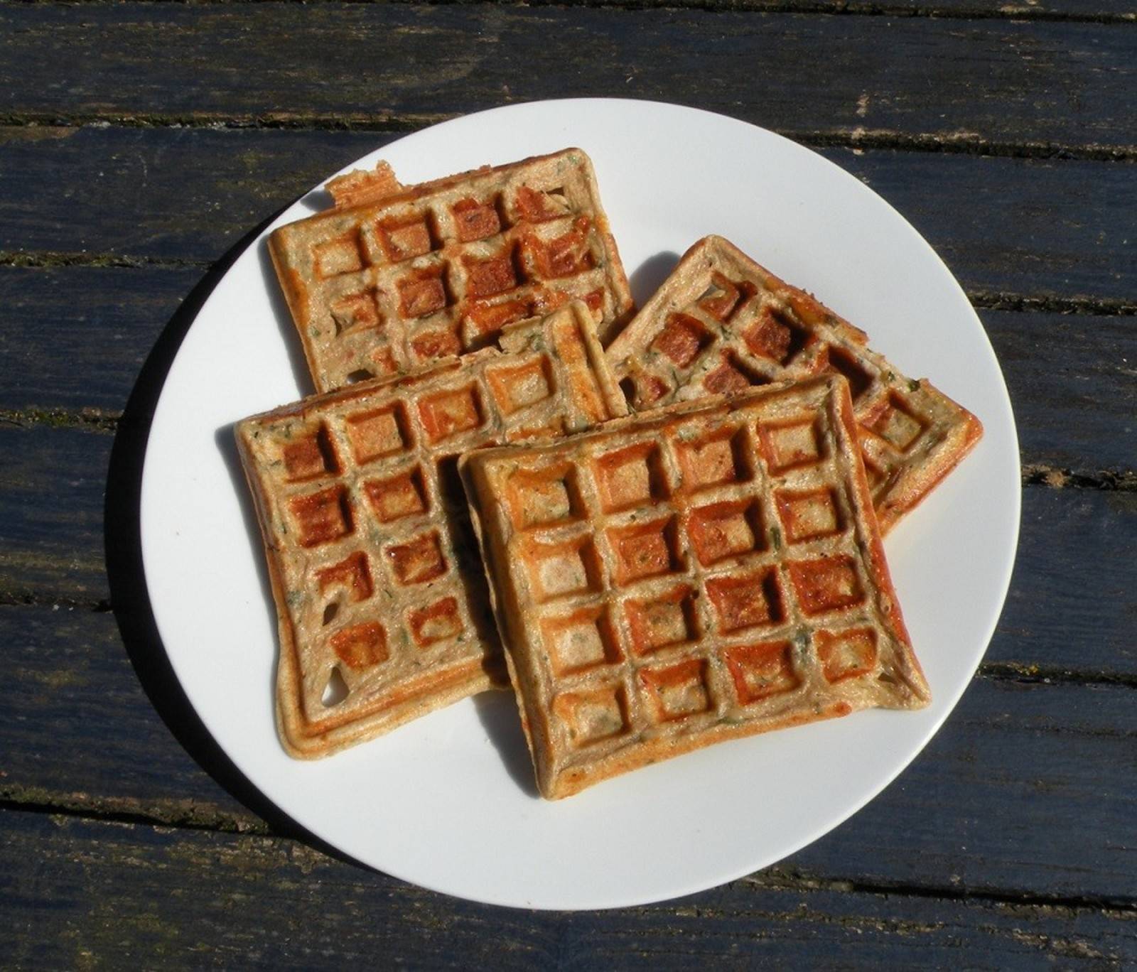 Frühlingskräuterwaffeln