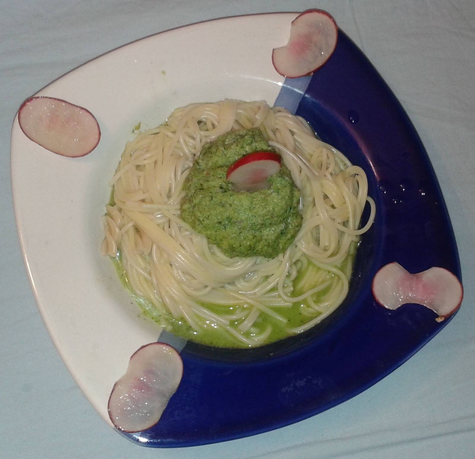 Radieschen Pesto