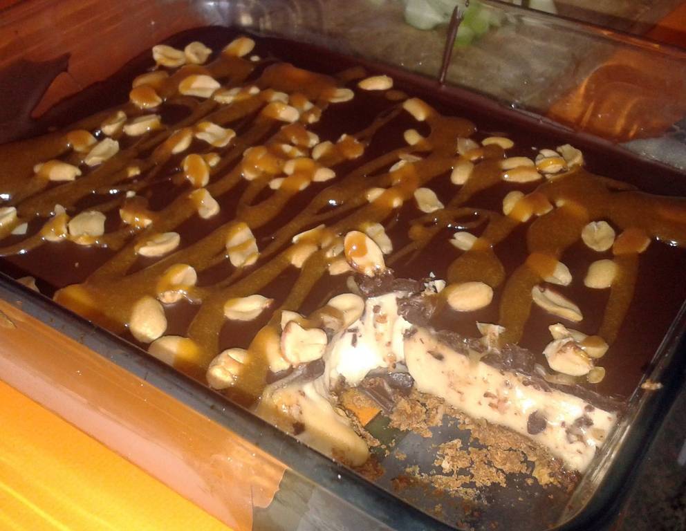 Veganer Snickers Kuchen Veganer Snickers Kuchen