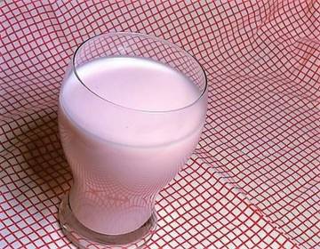 Himbeermilch