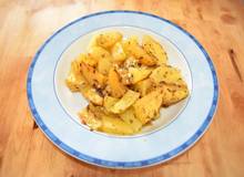Patates me skorzo Patates me skorzo