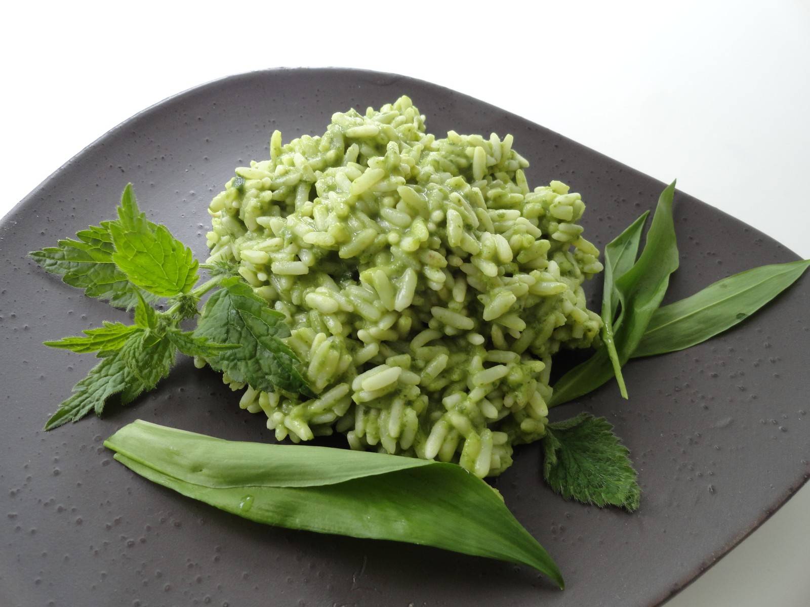 Topfenaufstrich mit Kräutern Rezept - ichkoche.at Topfenaufstrich mit Kräutern Rezept - ichkoche.at