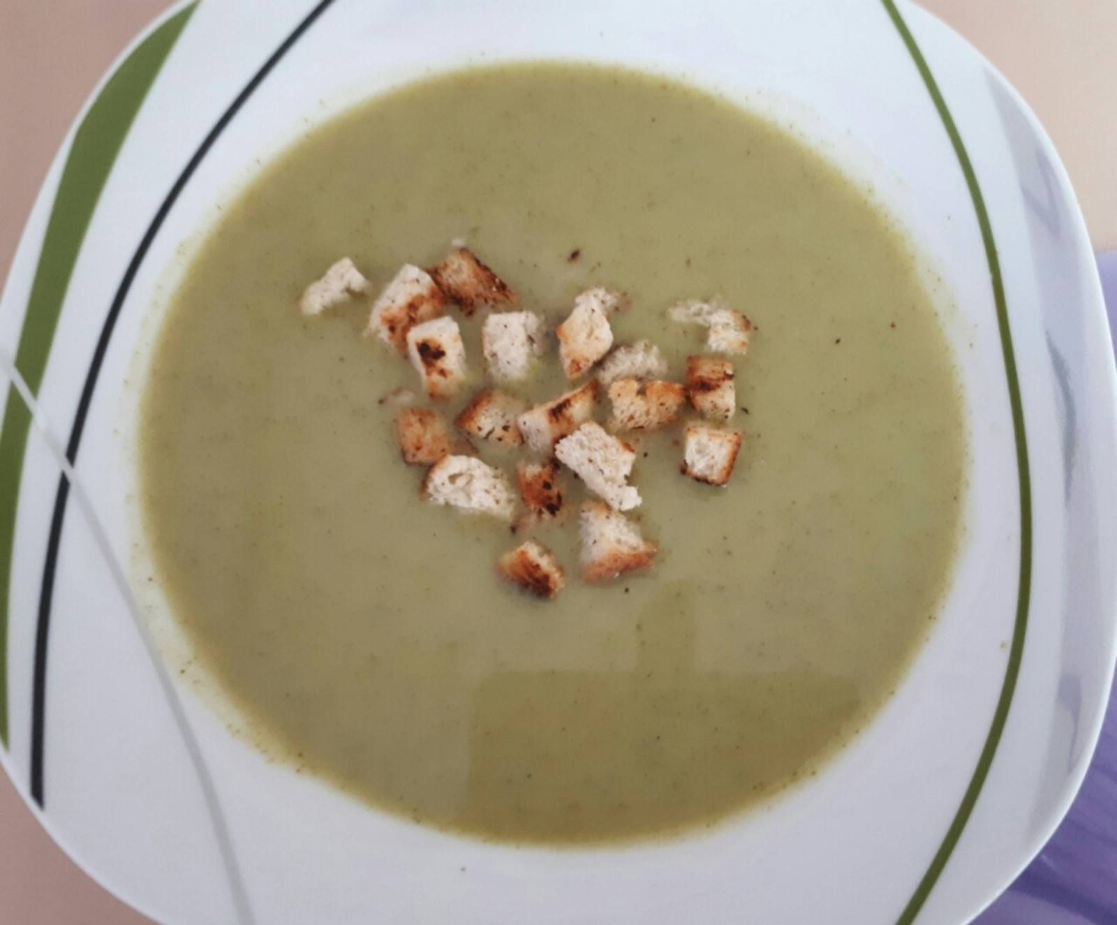 Brokkolicremesuppe Rezept - ichkoche.de