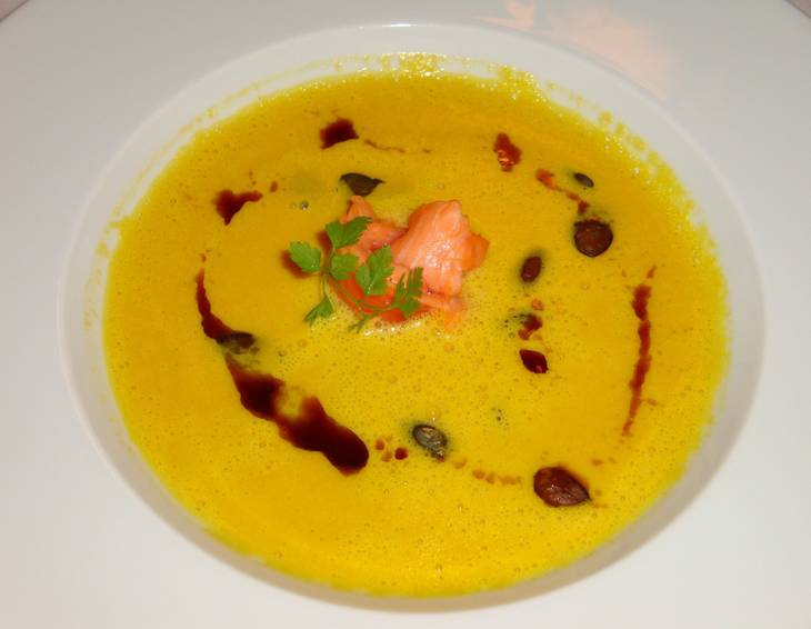 Herzhafte Kürbissuppe Herzhafte Kürbissuppe