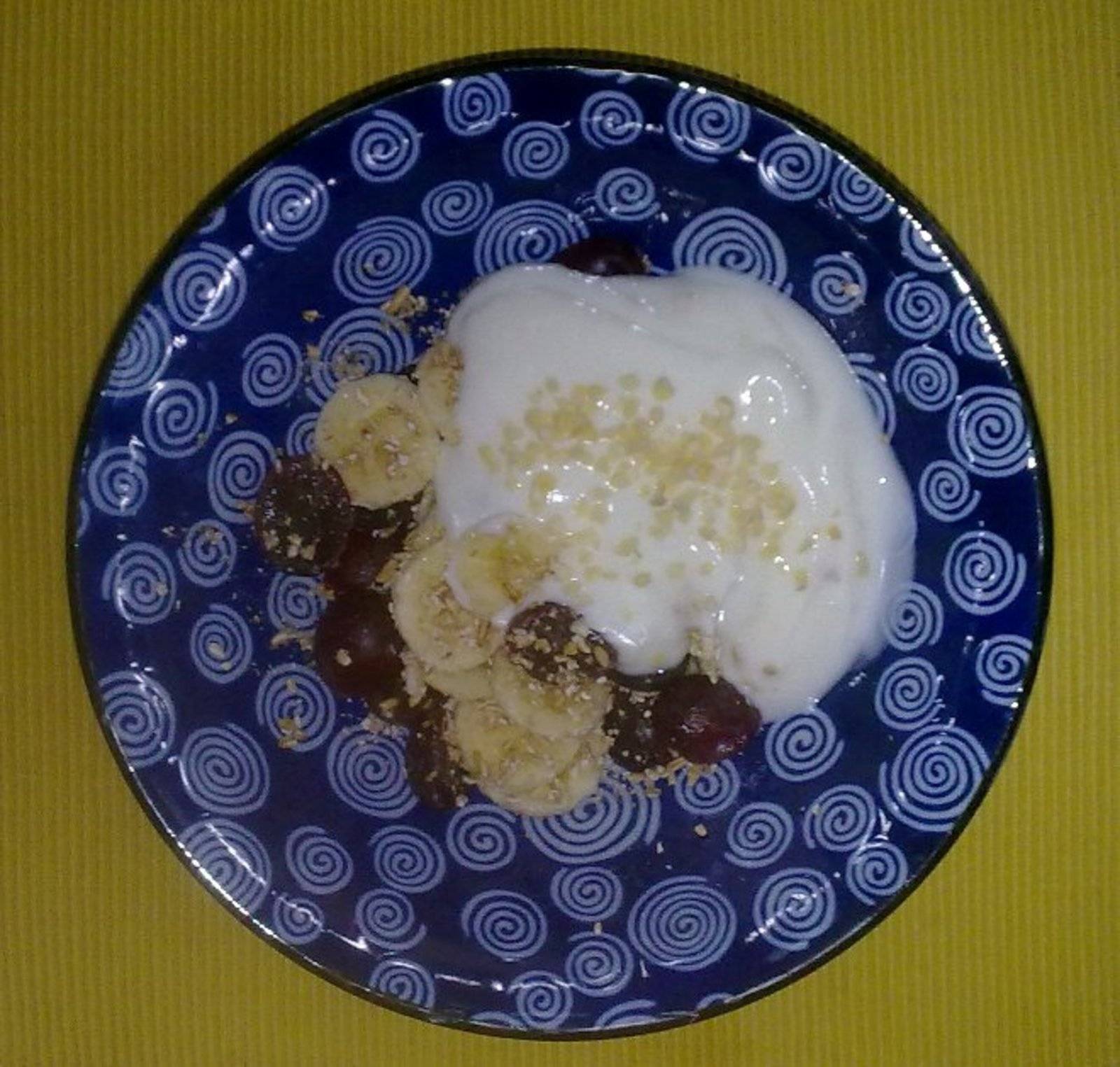 Bananen-Trauben-Müsli Rezept - ichkoche.de