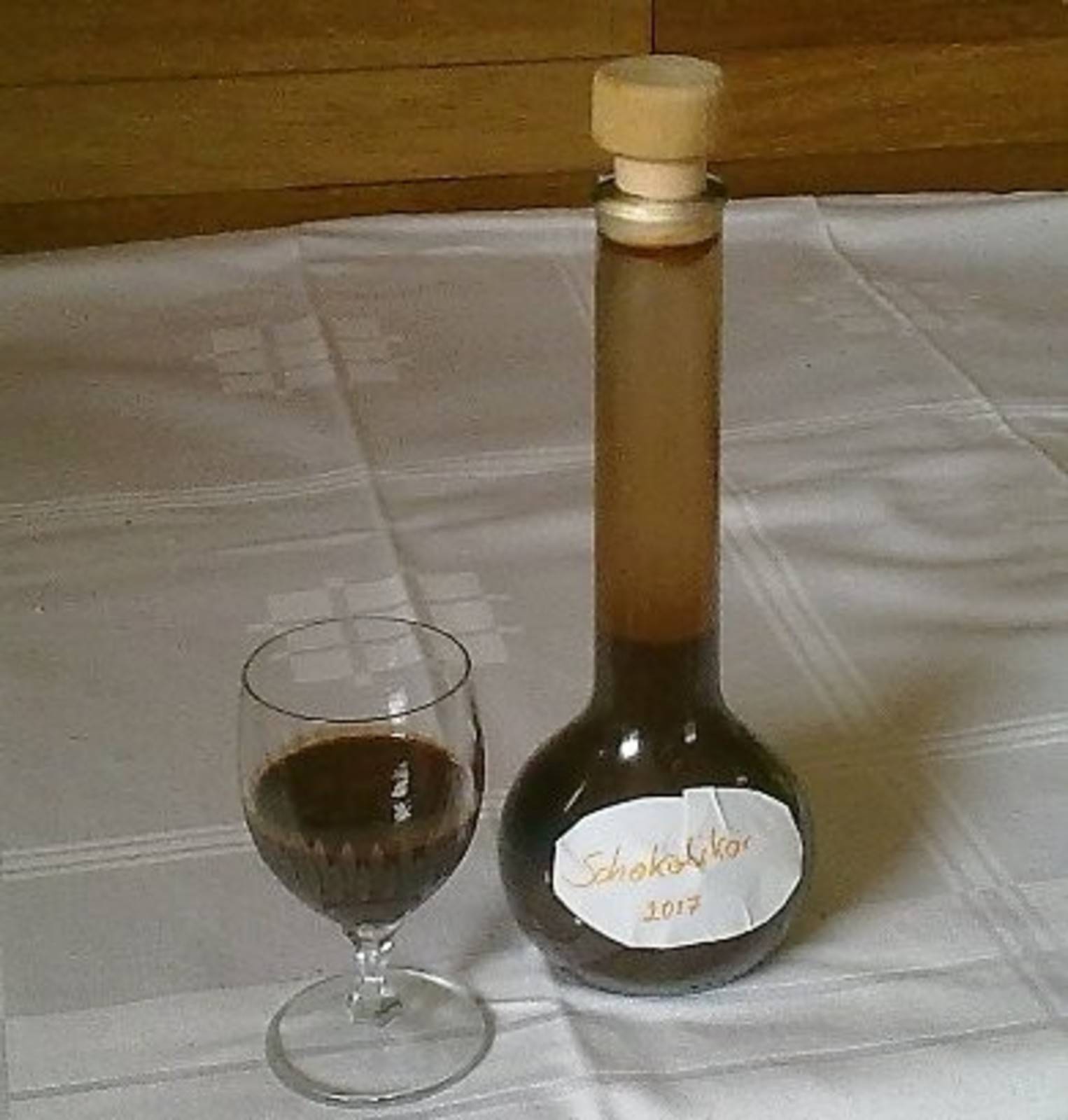 Schokolikör Rezept - ichkoche.de Schokolikör Rezept - ichkoche.de