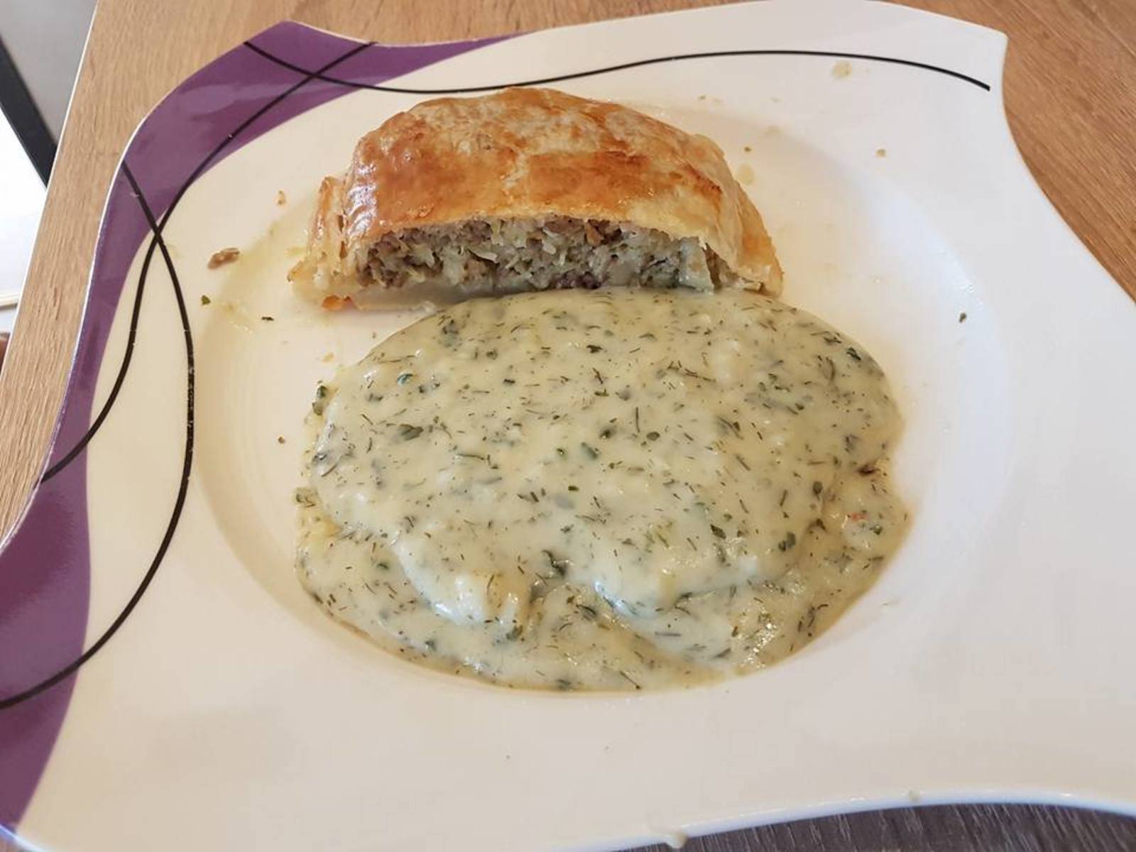 Fleisch-Kraut-Strudel Rezept - ichkoche.ch Fleisch-Kraut-Strudel Rezept - ichkoche.ch