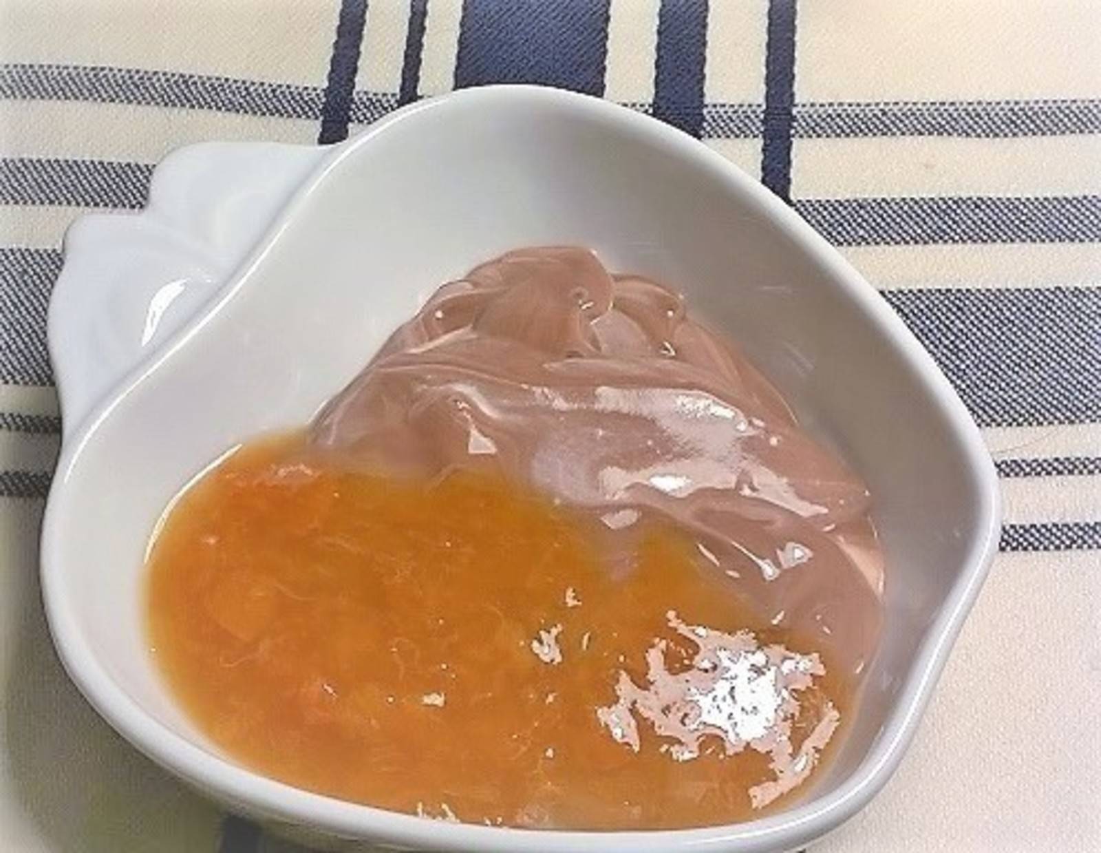 Gefüllte Topfen-Mozart-Knödel mit Gewürzorangen Rezept - ichkoche.at Gefüllte Topfen-Mozart-Knödel mit Gewürzorangen Rezept - ichkoche.at