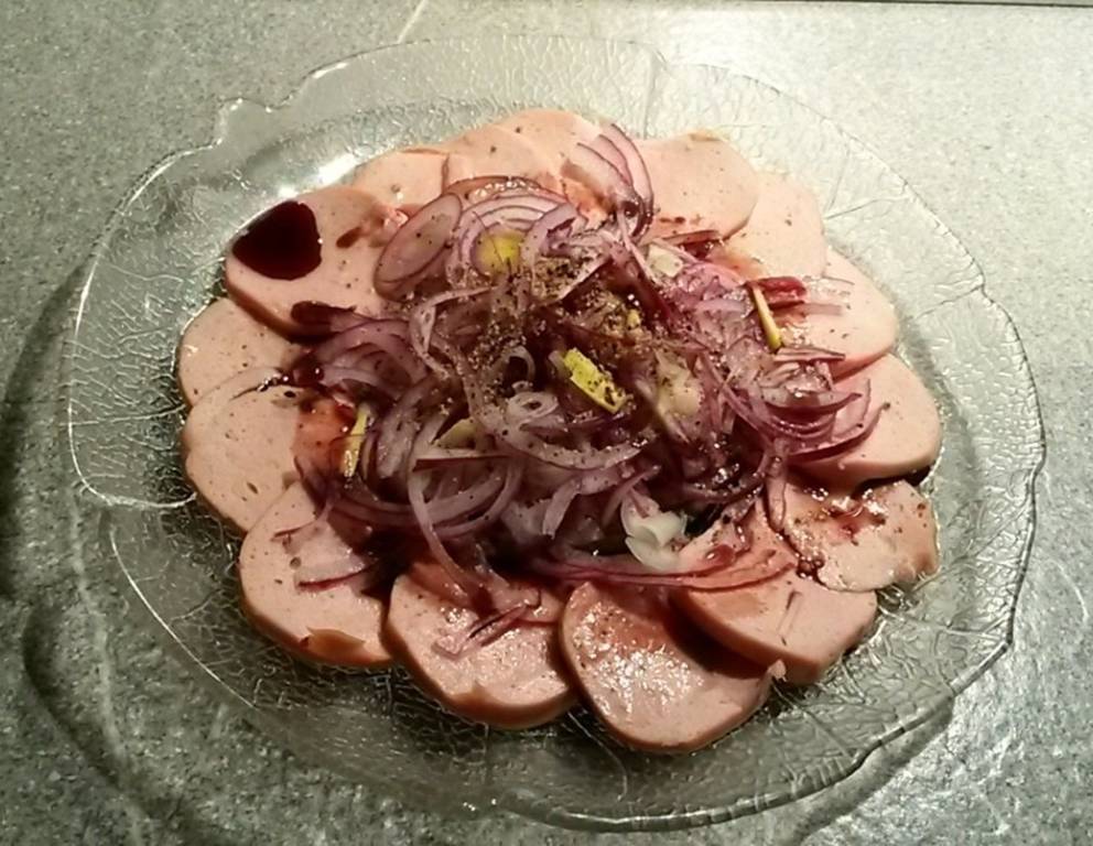 Saure Knackwurst mit Kernöl Saure Knackwurst mit Kernöl
