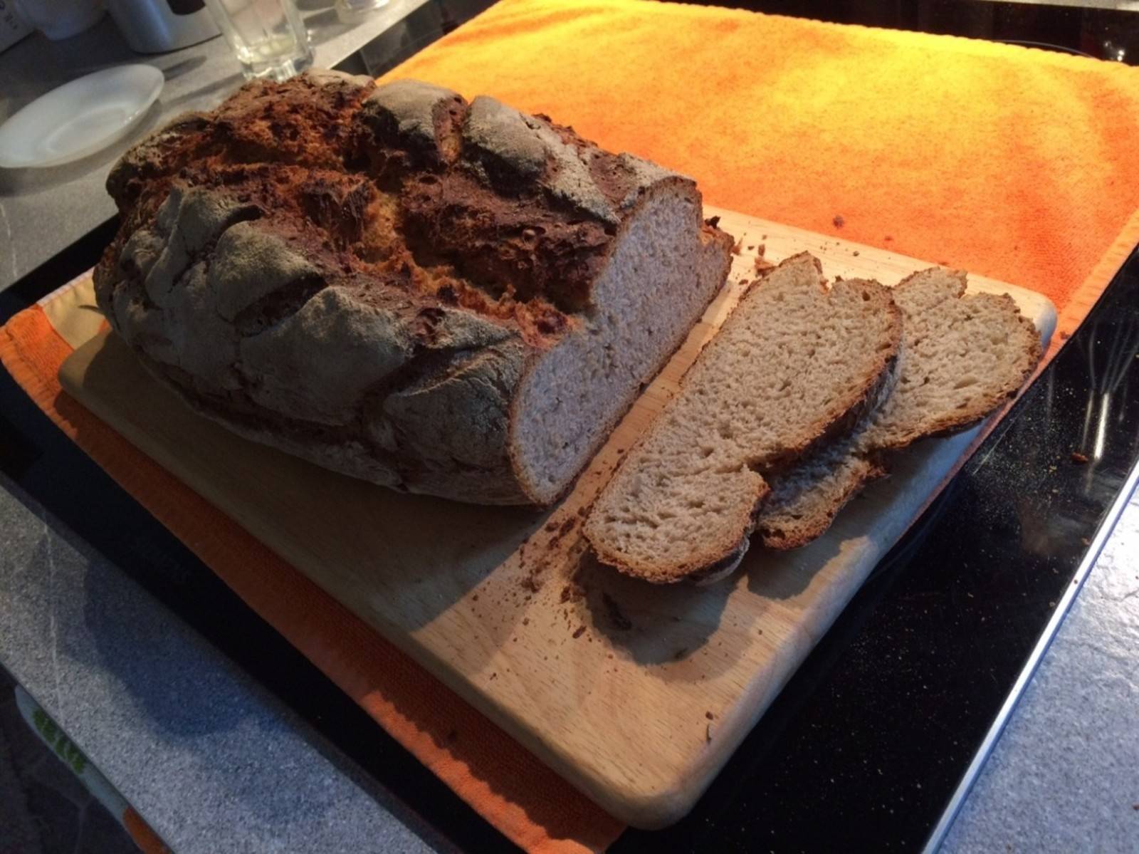 Roggen-Mischbrot Rezept - ichkoche.de Roggen-Mischbrot Rezept - ichkoche.de