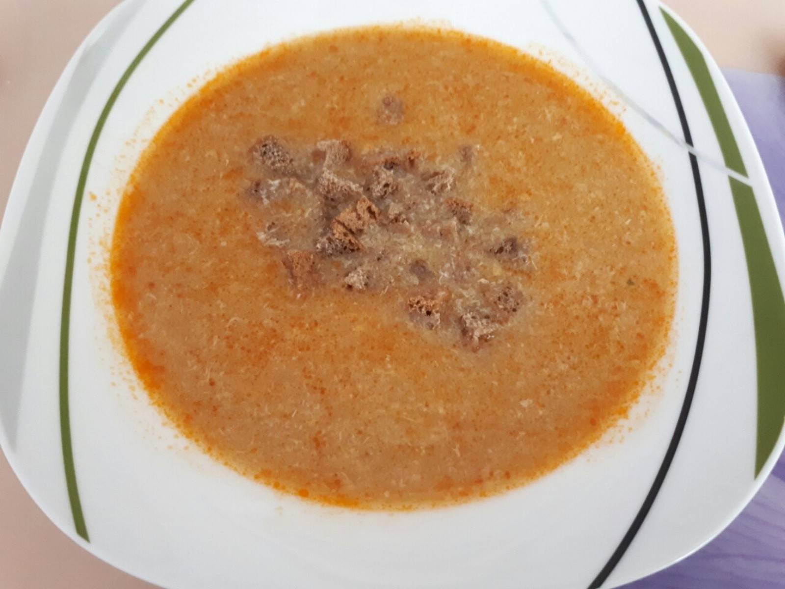 Einbrennsuppe mit Ei