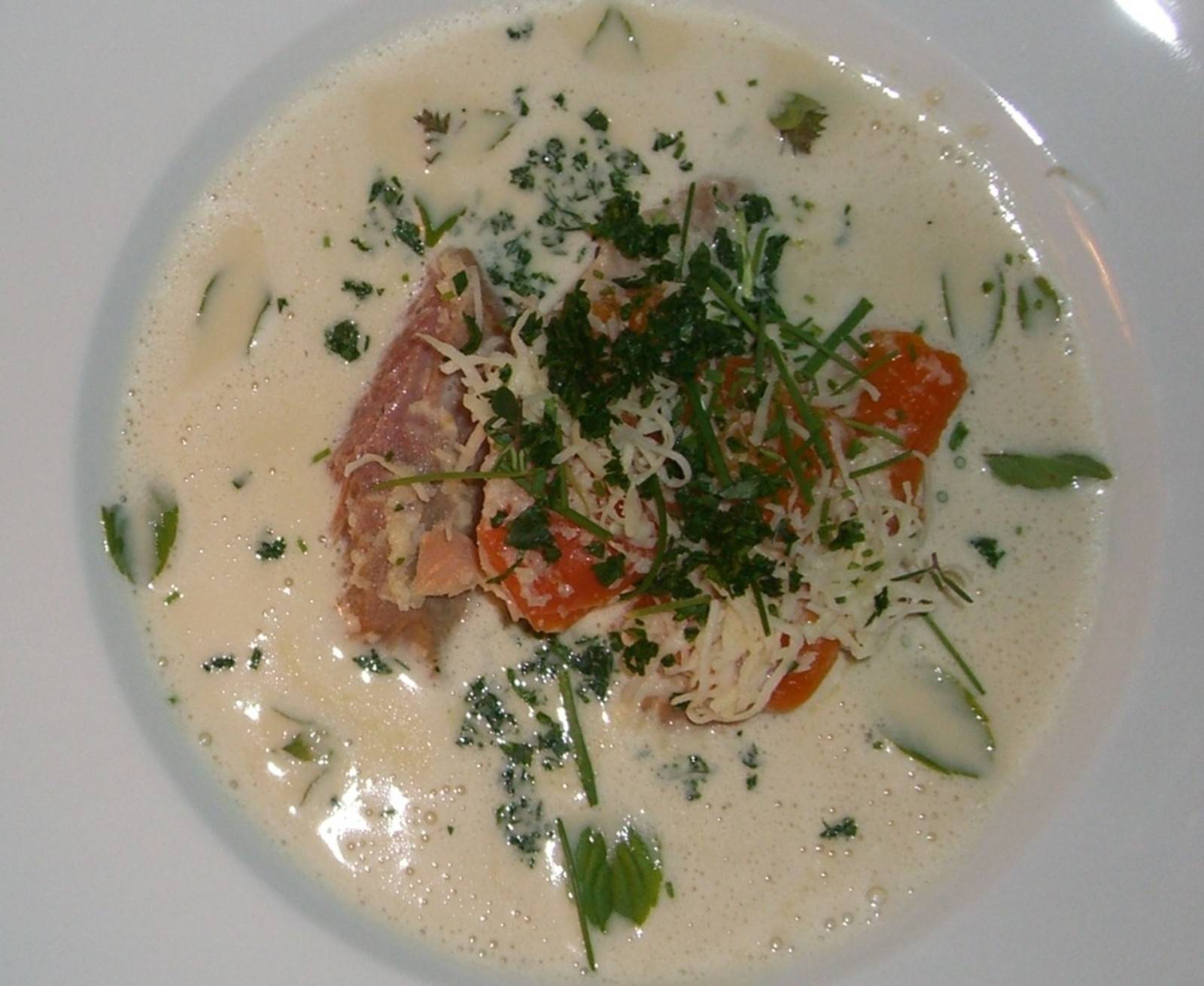 Krensuppe mit Surstelze