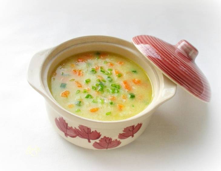 Grießsuppe wie bei Oma Grießsuppe wie bei Oma