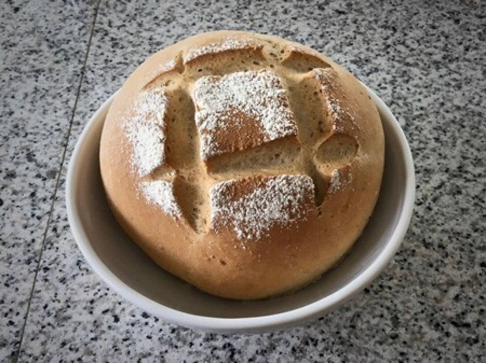 Simples Brot Rezept - ichkoche.de