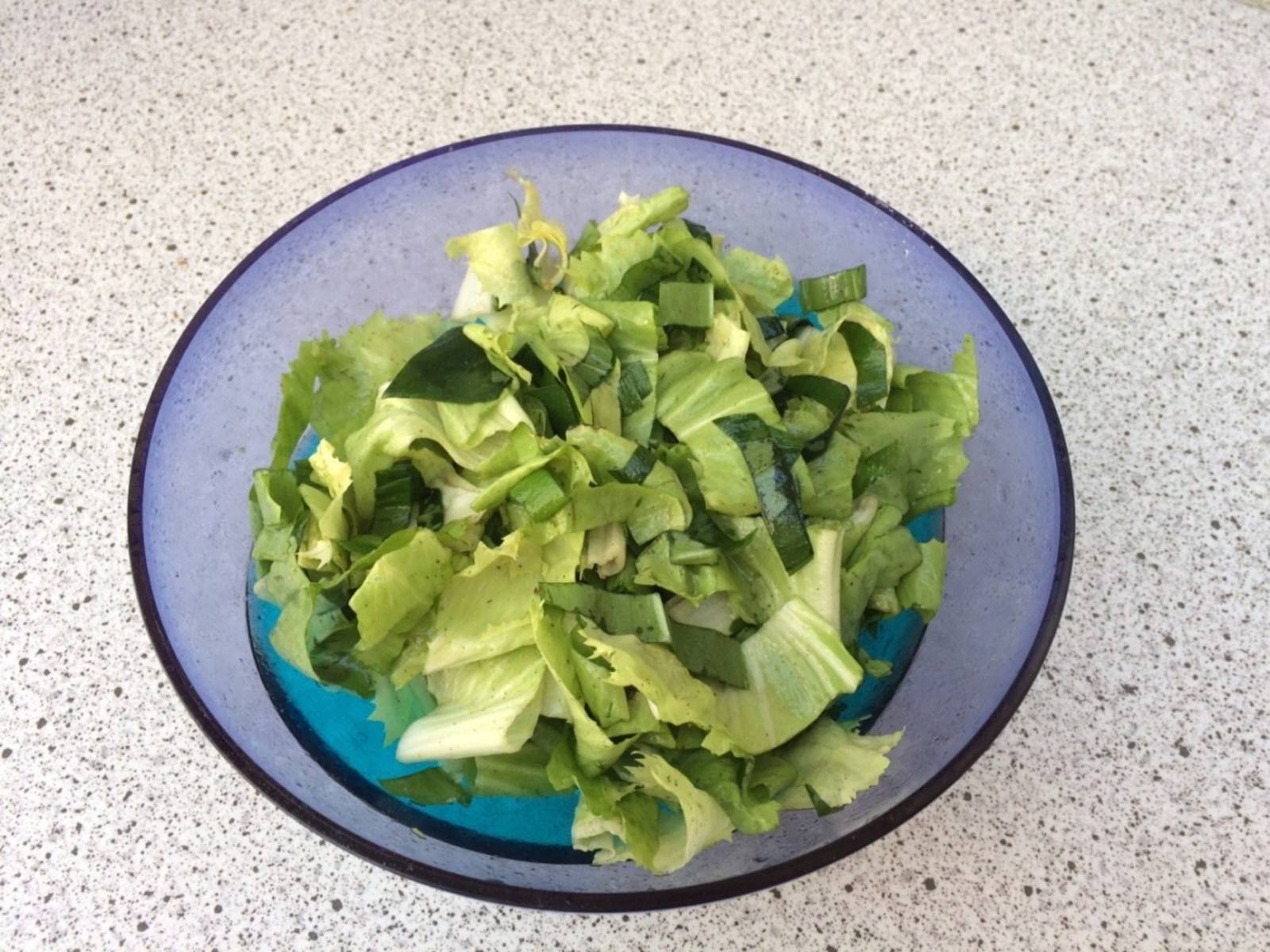 Endiviensalat mit Bärlauch Rezept - ichkoche.de