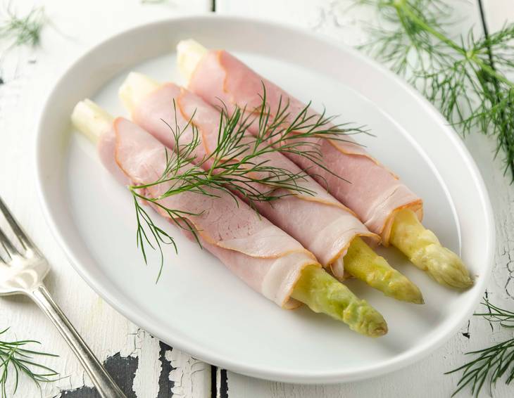 Spargel mit Schinken