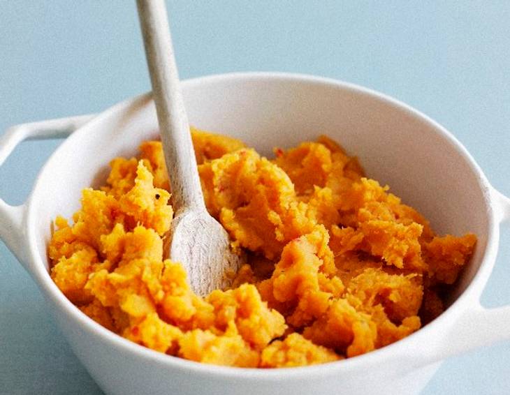 Süßkartoffelpüree mit Ingwer und Zitronengras Süßkartoffelpüree mit Ingwer und Zitronengras