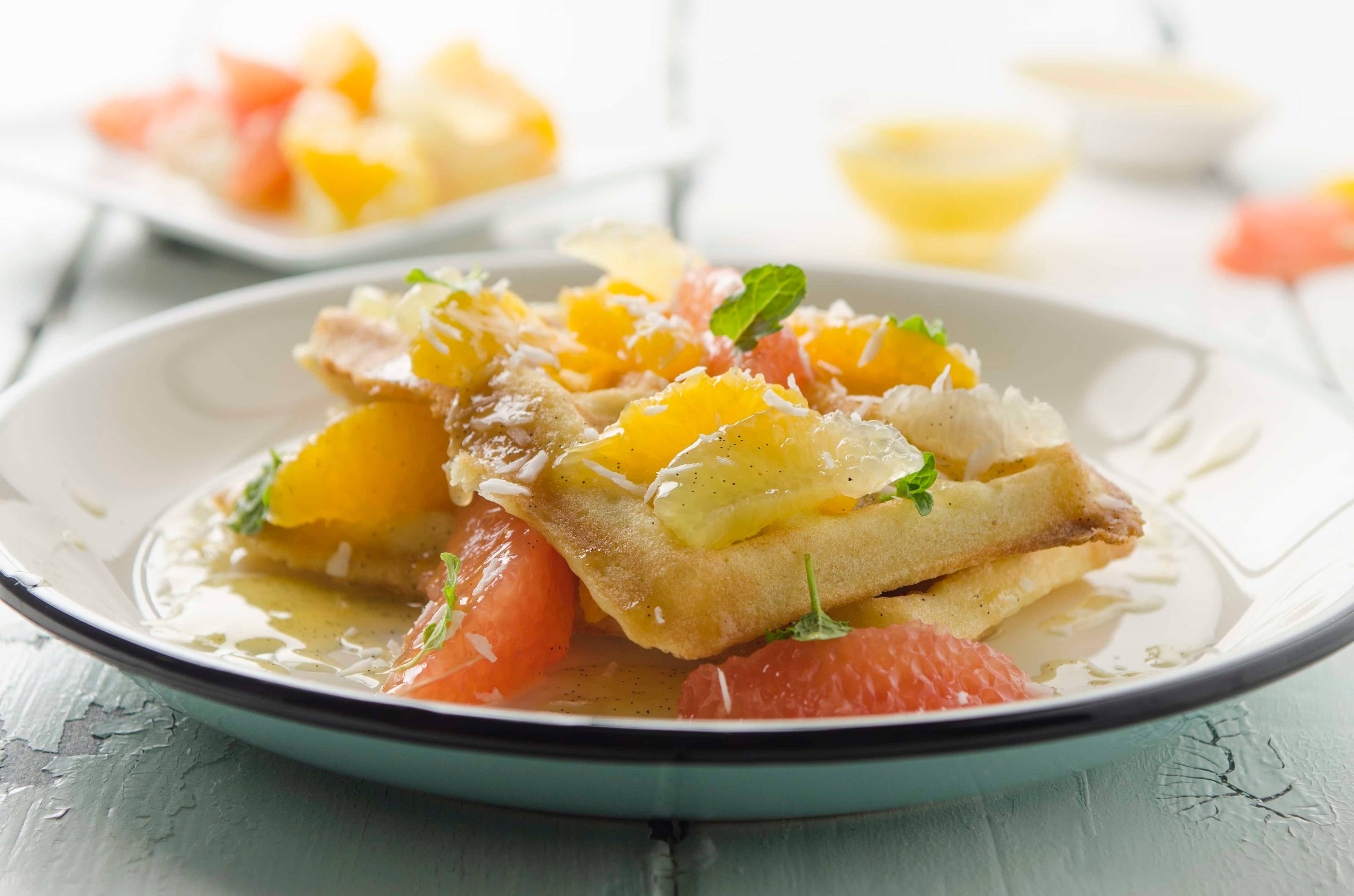 Kokoswaffeln mit Zitrusfrüchtesalat Rezept